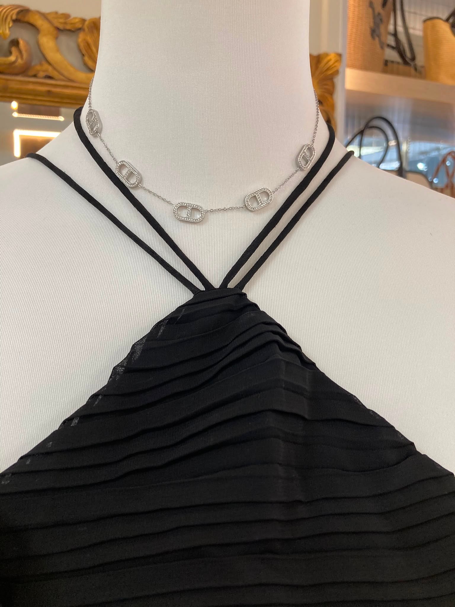 Robe Victoria – Robe de soirée plissée noire