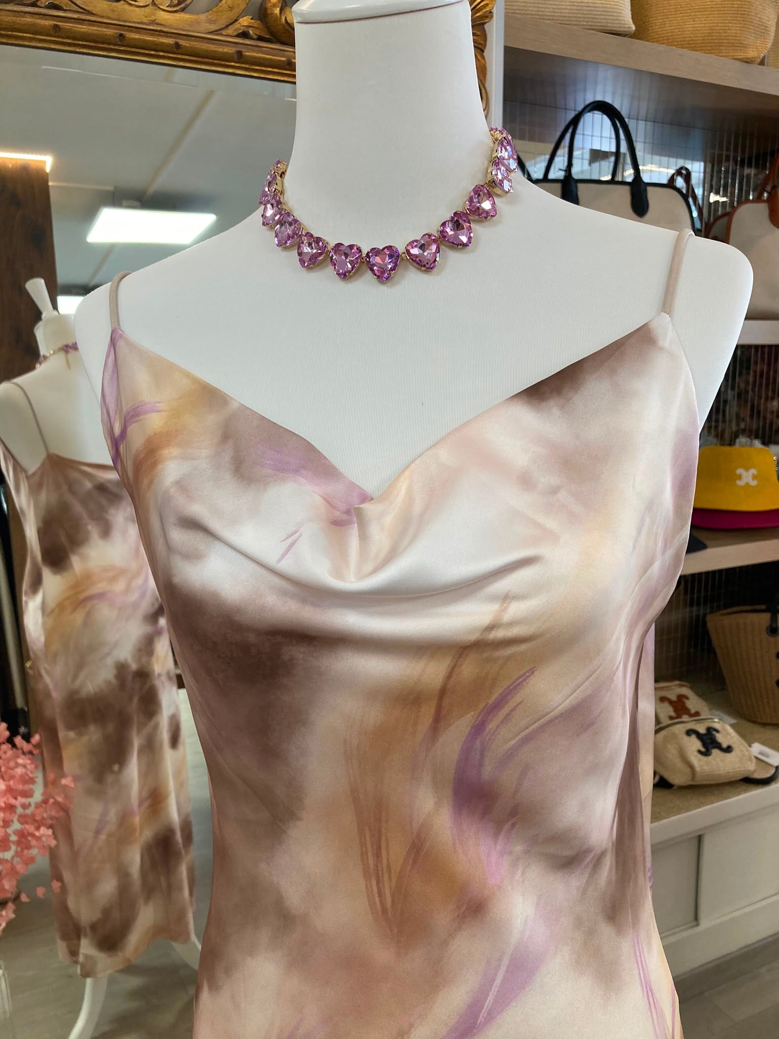 Collier Rosalia – Cristaux Rose Poudré